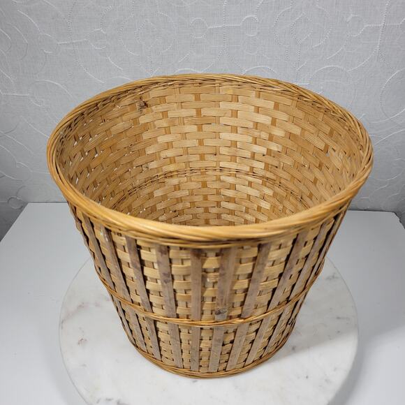 Vintage Wicker Basket 9" Tall Handmade Woven Rattan Bamboo Boho Rustic Decor - Picture 3 of 16